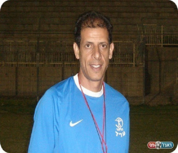 פותח אתגר חדש. ביטון