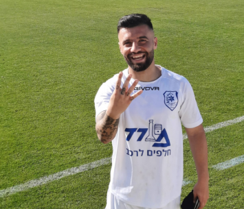 משחק אדיר. מתן בית יעקב (רון עמיקם)