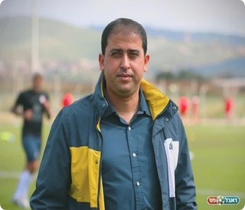 ימצא מאמן חדש. רביע