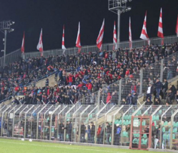 מחכים לבשורות טובות מהקבוצה. אוהדי אום אל פאחם