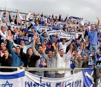 כעס גדול. אוהדי שעריים