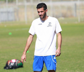 מאמין בקבוצתו. מלול