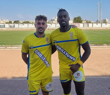 אסף גובזה ואבי קטן מירמיהו חולון (רועי אסף)