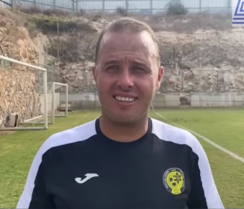 יצא עם המשטרה. חלאיילה