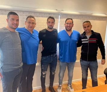 בן נעים במעמד החתימה