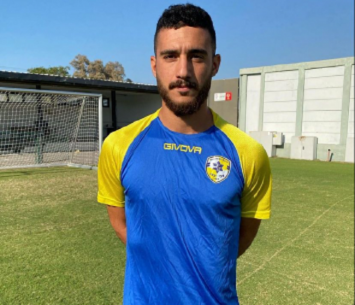 צמד אדיר. שטח (מכבי יבנה)