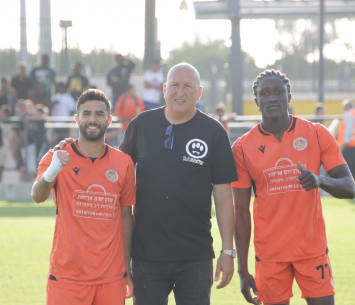 כובשי השערים לכפר שלם (בן מלניק)