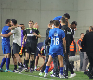 שחקני ראשון לציון בטירוף (בן מלניק)