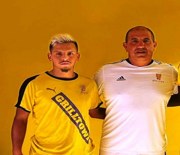 עקיבא במעמד החתימה