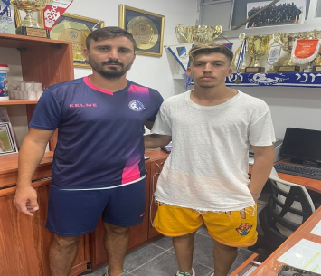 שושן במעמד החתימה