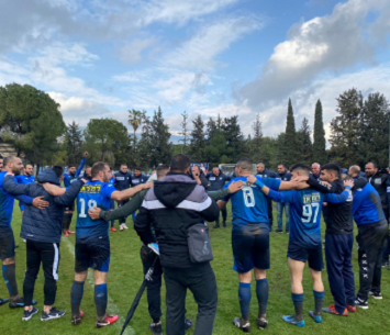 לא מפסיקים לחגוג. שחקני שפרעם