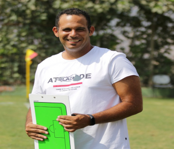 ממשיך להוביל את קבוצתו להצלחות. אסי אלימלך (דאפר מאחמיד)