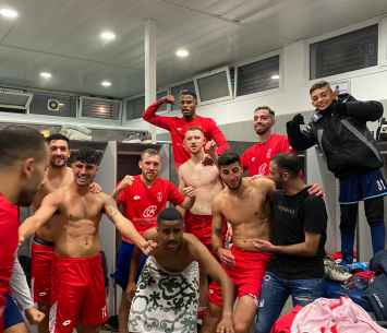 שמחה ברורה. שחקני לוד