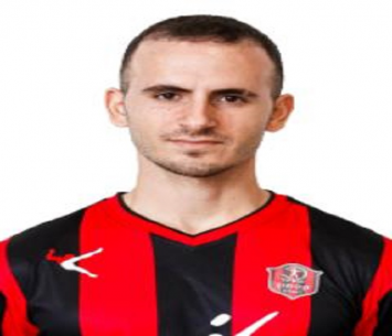 נשאר באזור חיוג 08. דניאל גרץ (אתר ההתאחדות לכדורגל)