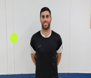 החתמה מרשימה. ציון צמח 