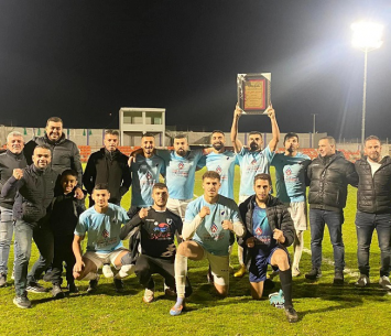 עשו את זה בגדול. שחקני טמרה חוגגים (מחמוד עיאשי)