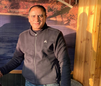 לא מתרגש מהפניה. אלעמור (עצמי)