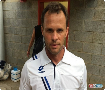 יצליח? שוהם (יורם מורג)