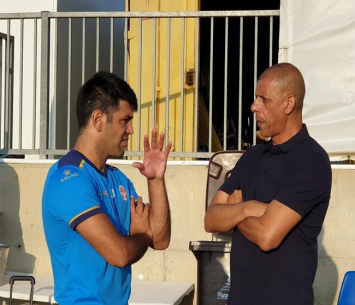 עצה מחבר. שמעון ביטון בשיח עם אליניב ברדה (דן בונבידה)