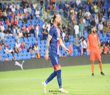 אין כמו בבית. ג'ניה ברקמן (בן מלניק)