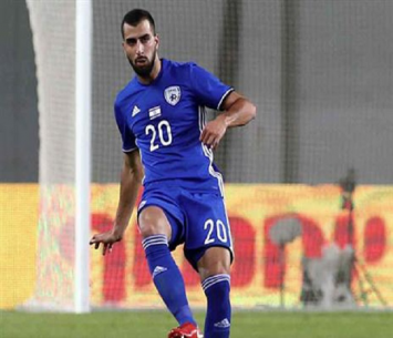 ילבש כחול ולבן בעונה הקרובה. לועאי טאהא במדי נבחרת ישראל (ערוץ הספורט)