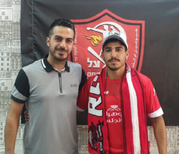 יחזק את ההגנה. ירמיהו (מדיה הפועל א.א. פאחם)