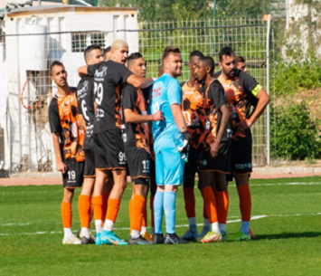 עובדים. שחקני מלאכי (מור סרגני ואריק שמואל)