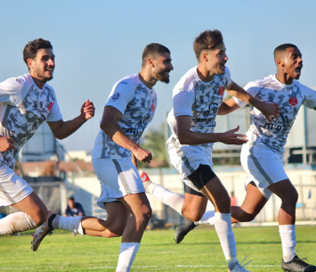 רביעייה על שעריים. שחקני מרמורק חוגגים (סהר בראל)