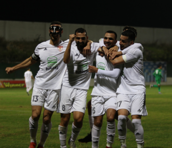 חגיגות של שחקני טירה (דאפר מחאמיד)