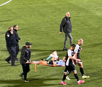 שופט מפונה מהדשא (דן בונבידה)