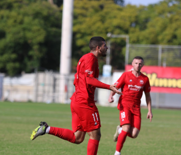 שחקני רעננה חוגגים (דאפר מחאמיד)