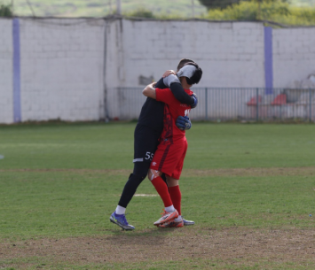 שחקני באקה חוגגים (דאפר מחאמיד)