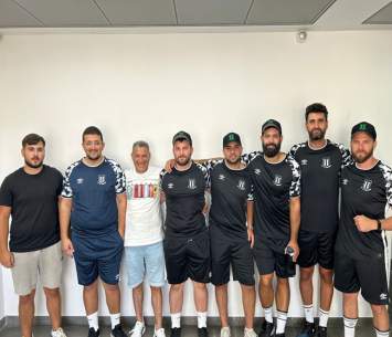 הצלחה. אבייב והצוות שלו