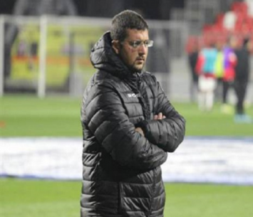 ייראה את המשחק מהיציע. אבייב