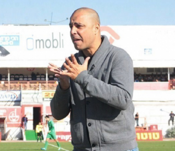 בטוח בשחקניו. כחילה