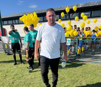 יעזוב? שפירא