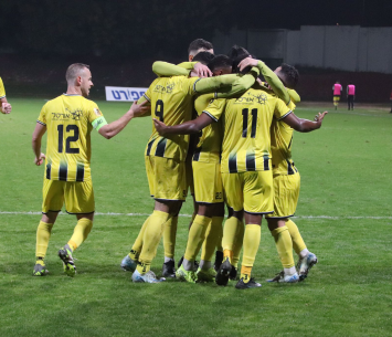 שמחה גדולה. שחקני נורדיה (גלעד אימס)