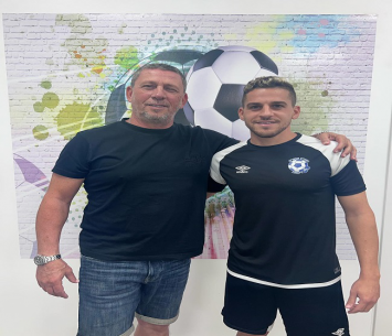 קריירה ענפה. עגייב