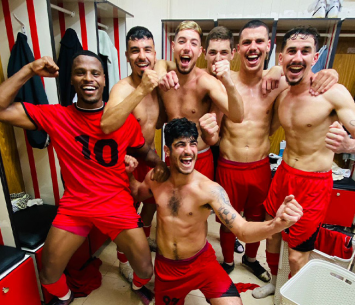 רוצים לחזור ולנצח. שחקני אזור (באדיבות המועדון)