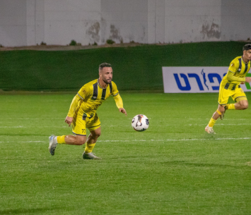 שער גדול. מנה (גלעד אימס)