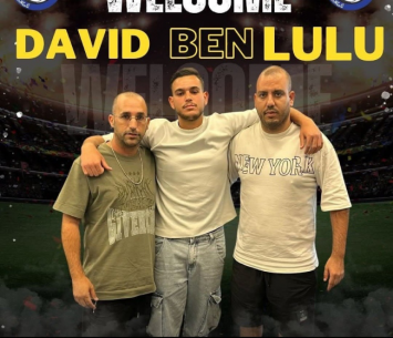 בן לולו במעמד החתימה (באדיבות המועדון)