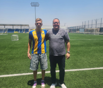 מקבל חלוץ חדש. זולו