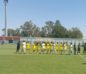 דרבי היסטורי. שתי הקבוצות לפני המשחק (אלי שמואלי)