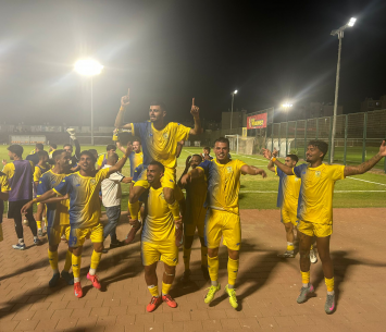 חגיגה בצהוב. שחקני אשדוד