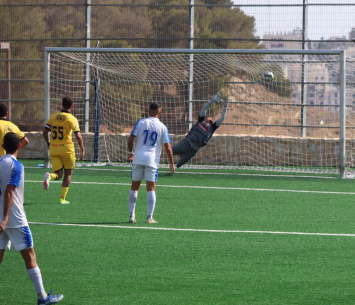 אחד השערים במשחק (גלעד אימס)