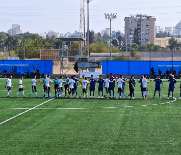 שתי הקבוצות לפני השריקה (אלון יהודיוף)