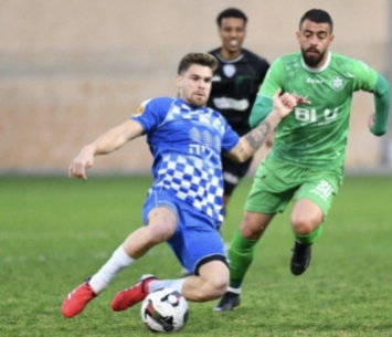 קשרה החדש של אתא/ביאליק