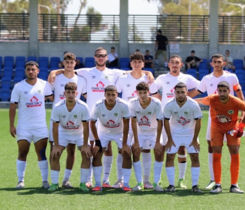 הובסו בבית. צעירי כפר כנא (דאפר מחאמיד)