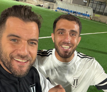 ניצחון בכורה במשחק בכורה. קשתי