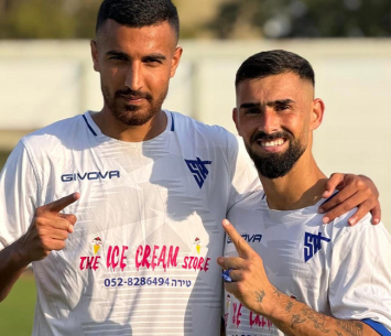 צמד הכובשים של טירה